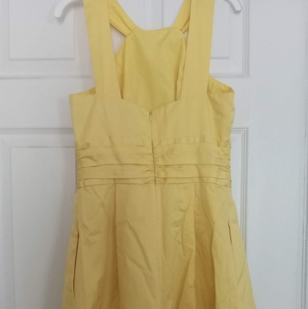 Dress - Picture 3 of 4